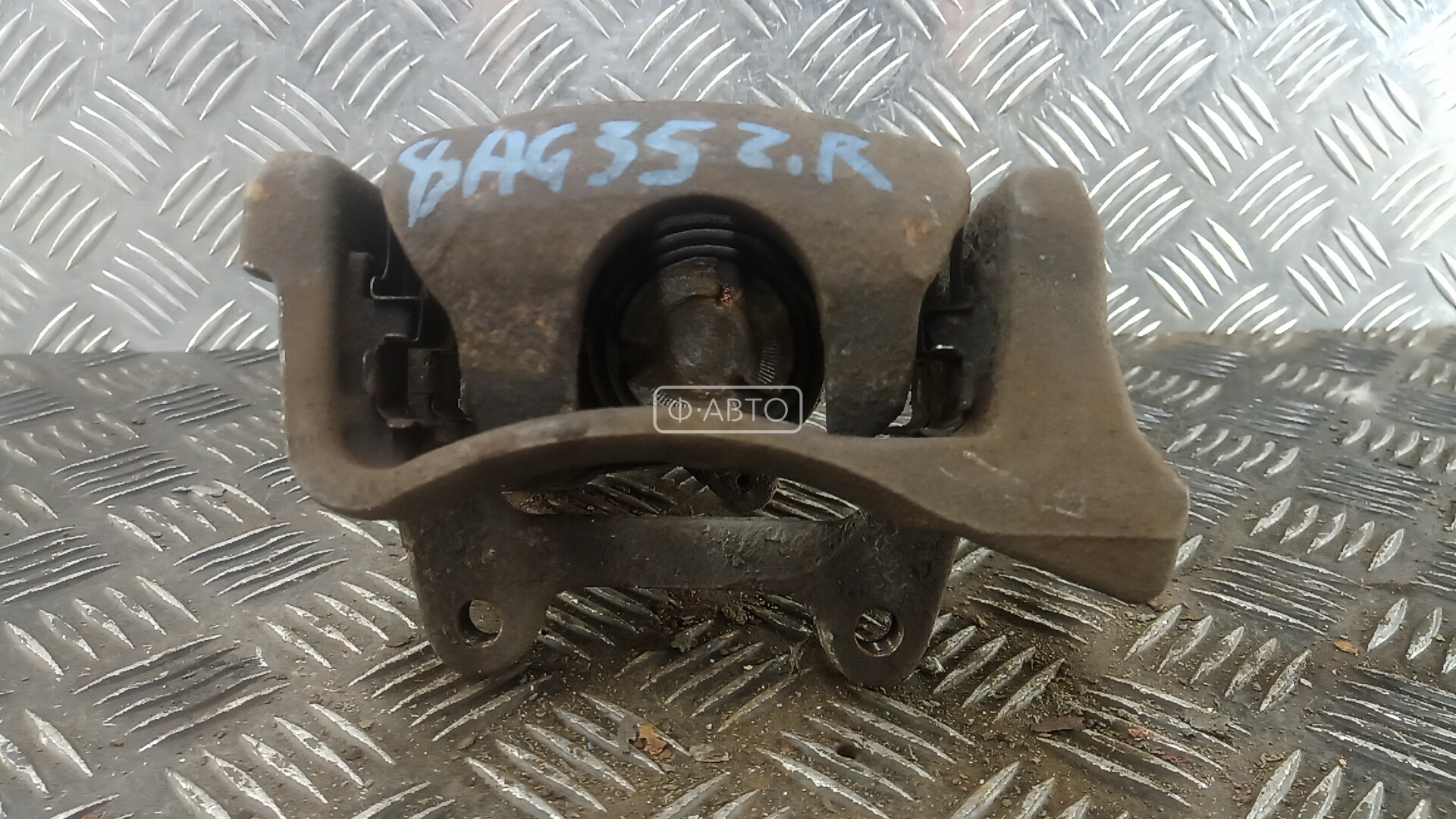 Суппорт тормозной задний правый