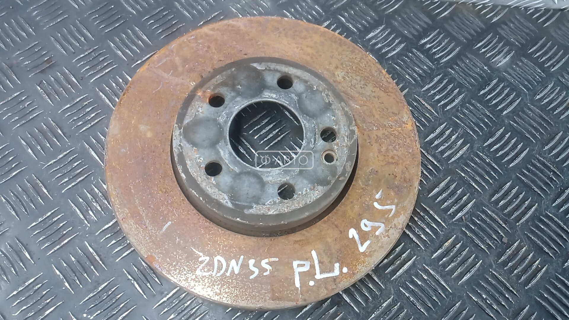 Диск тормозной передний