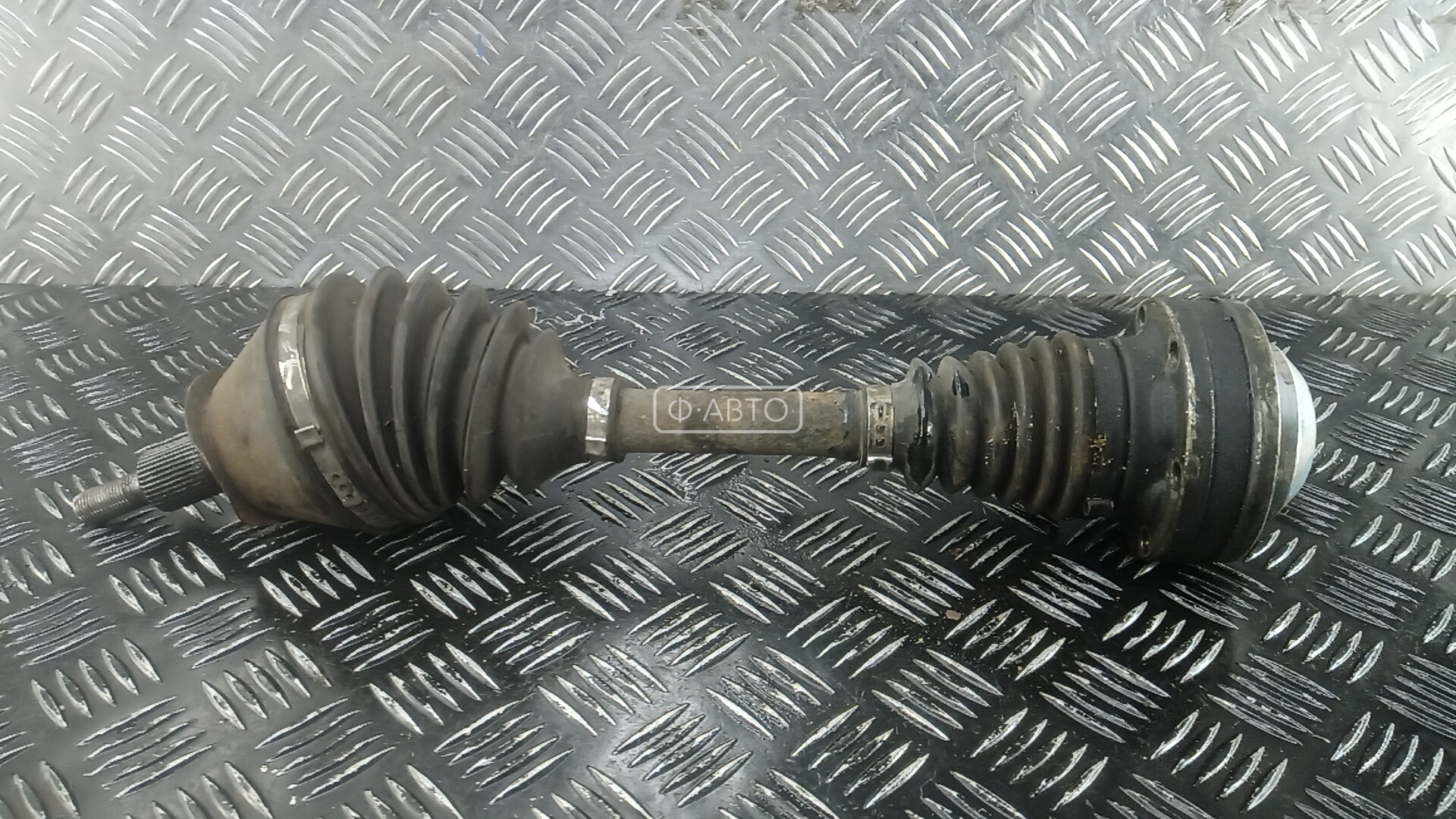 Привод передний левый