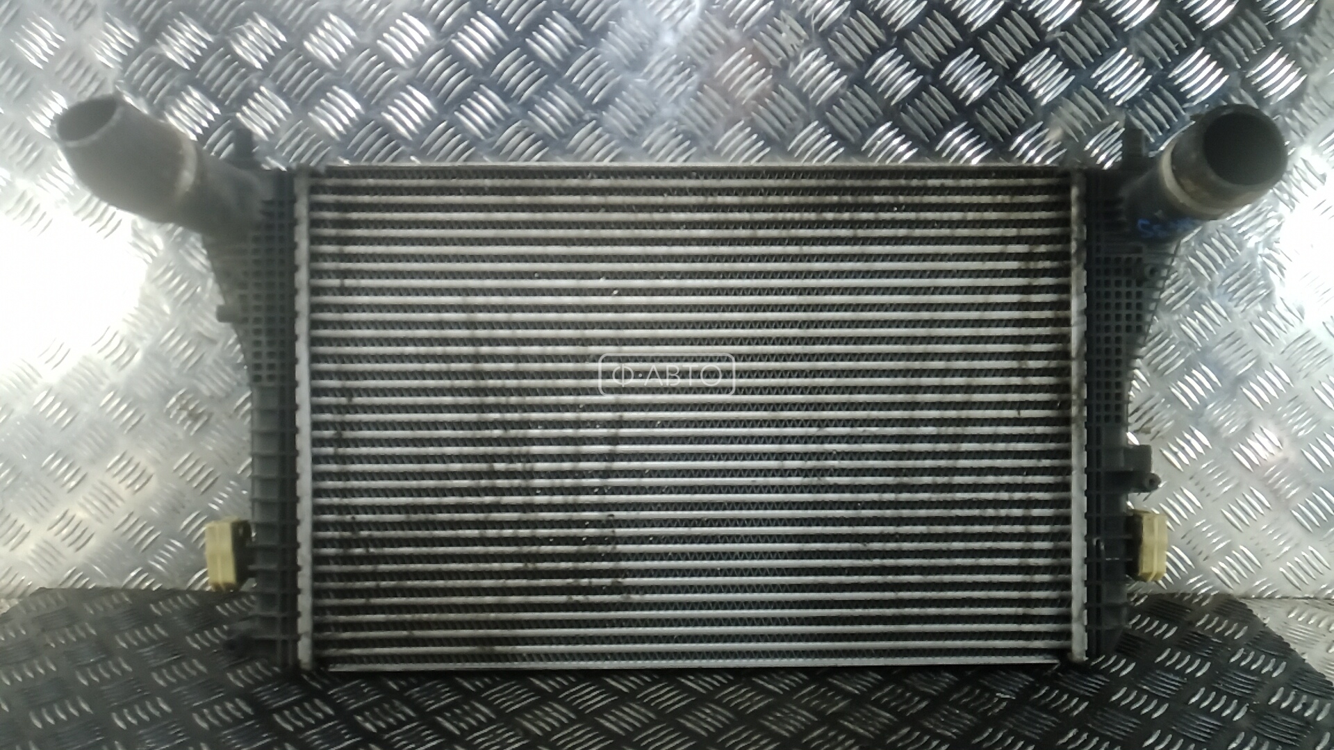 Радиатор интеркулера