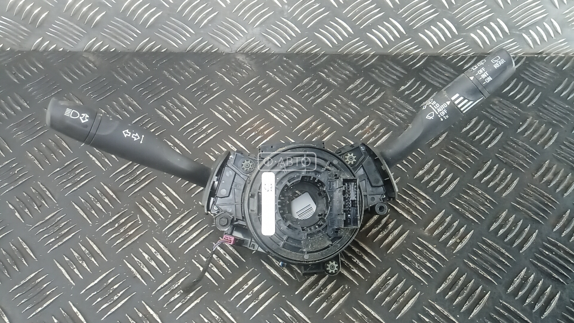 Переключатель поворотов и дворников (стрекоза)