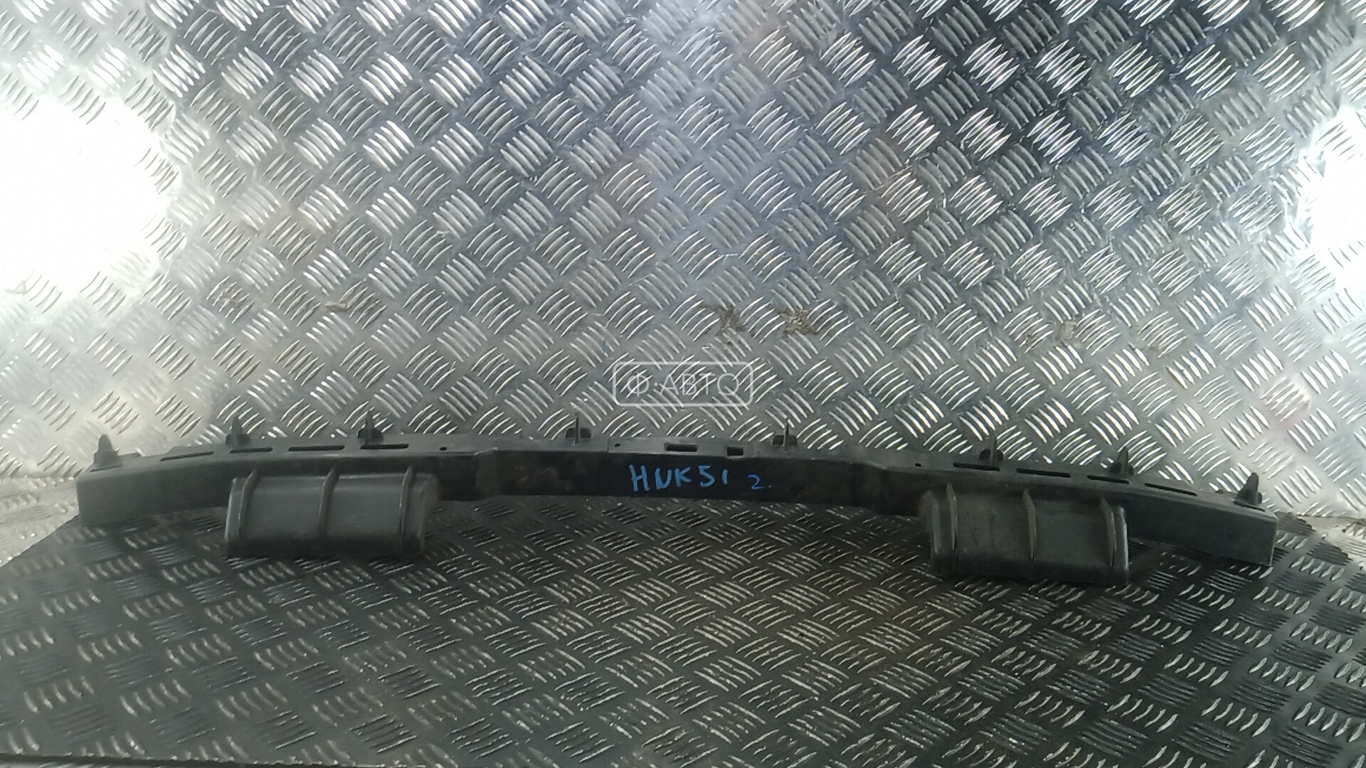 Крепление бампера заднее