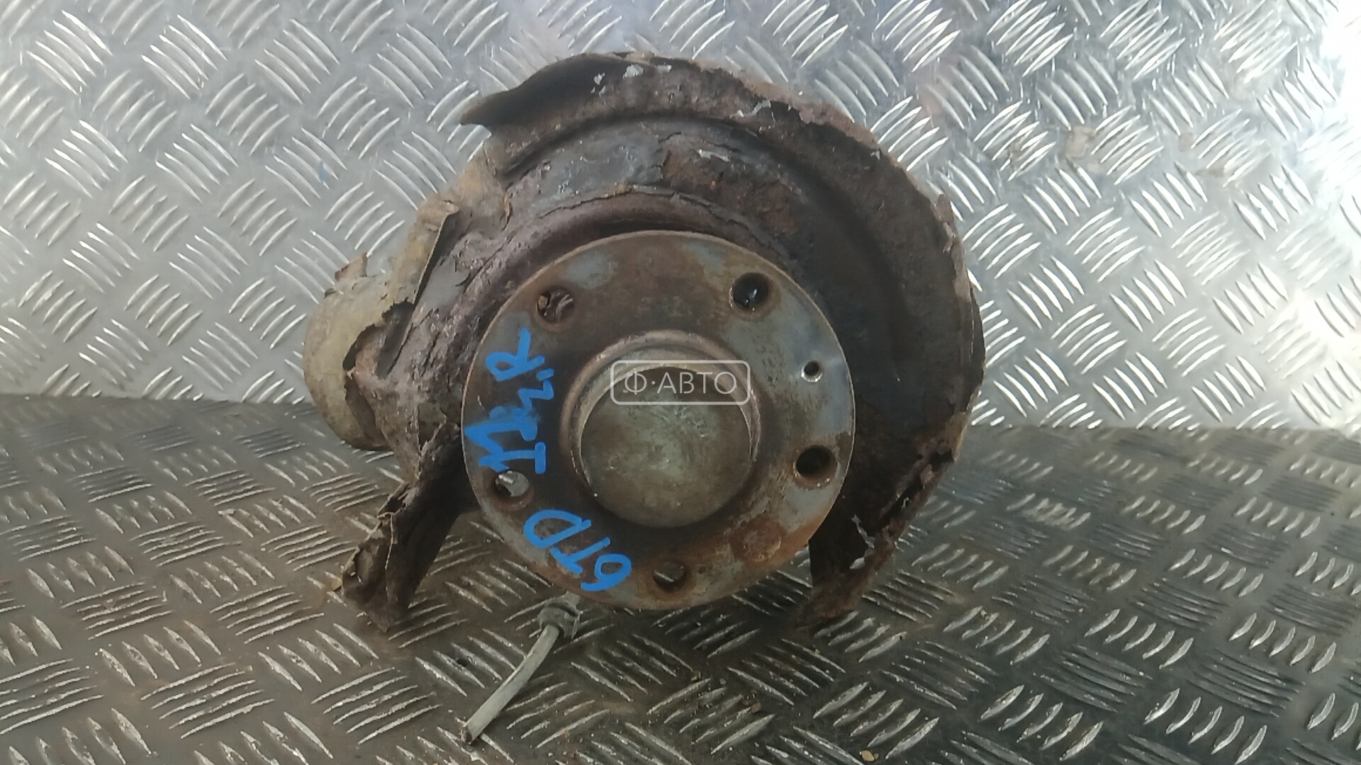 Ступица задняя правая