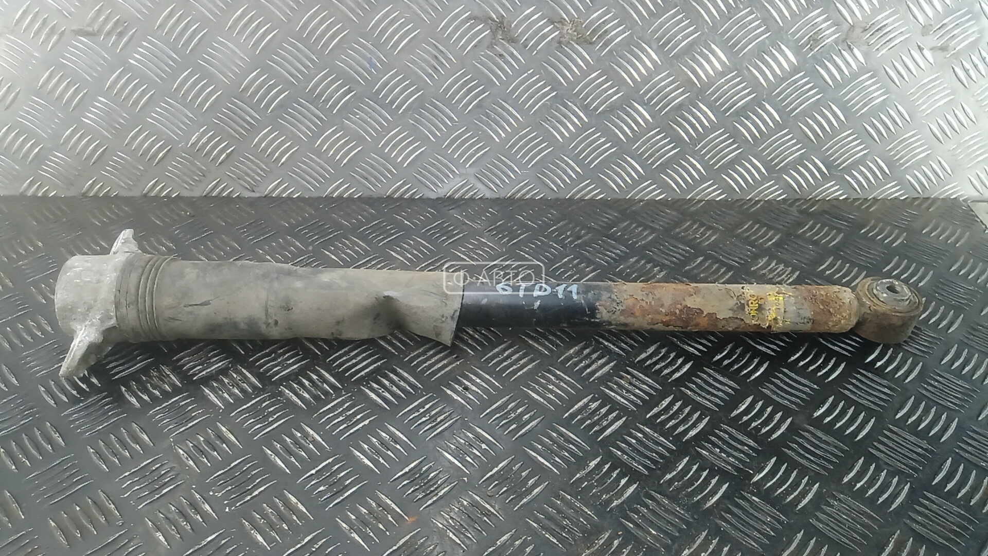 Амортизатор задней балки