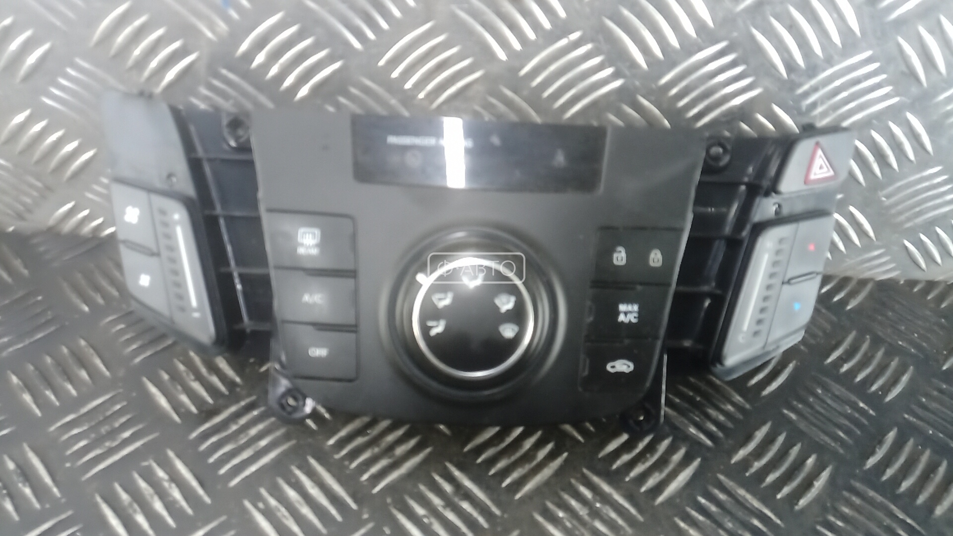 Блок управления печки и климат-контроля