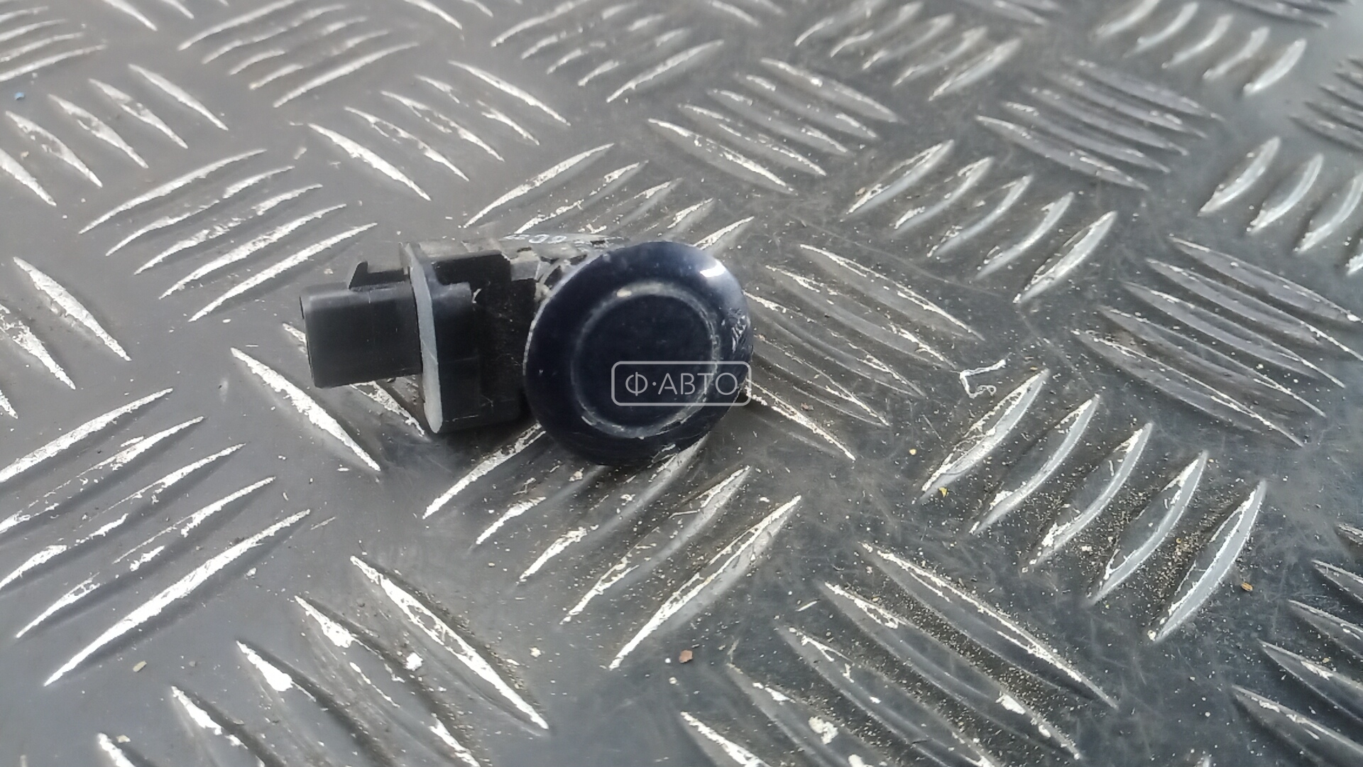 Парктроник передний