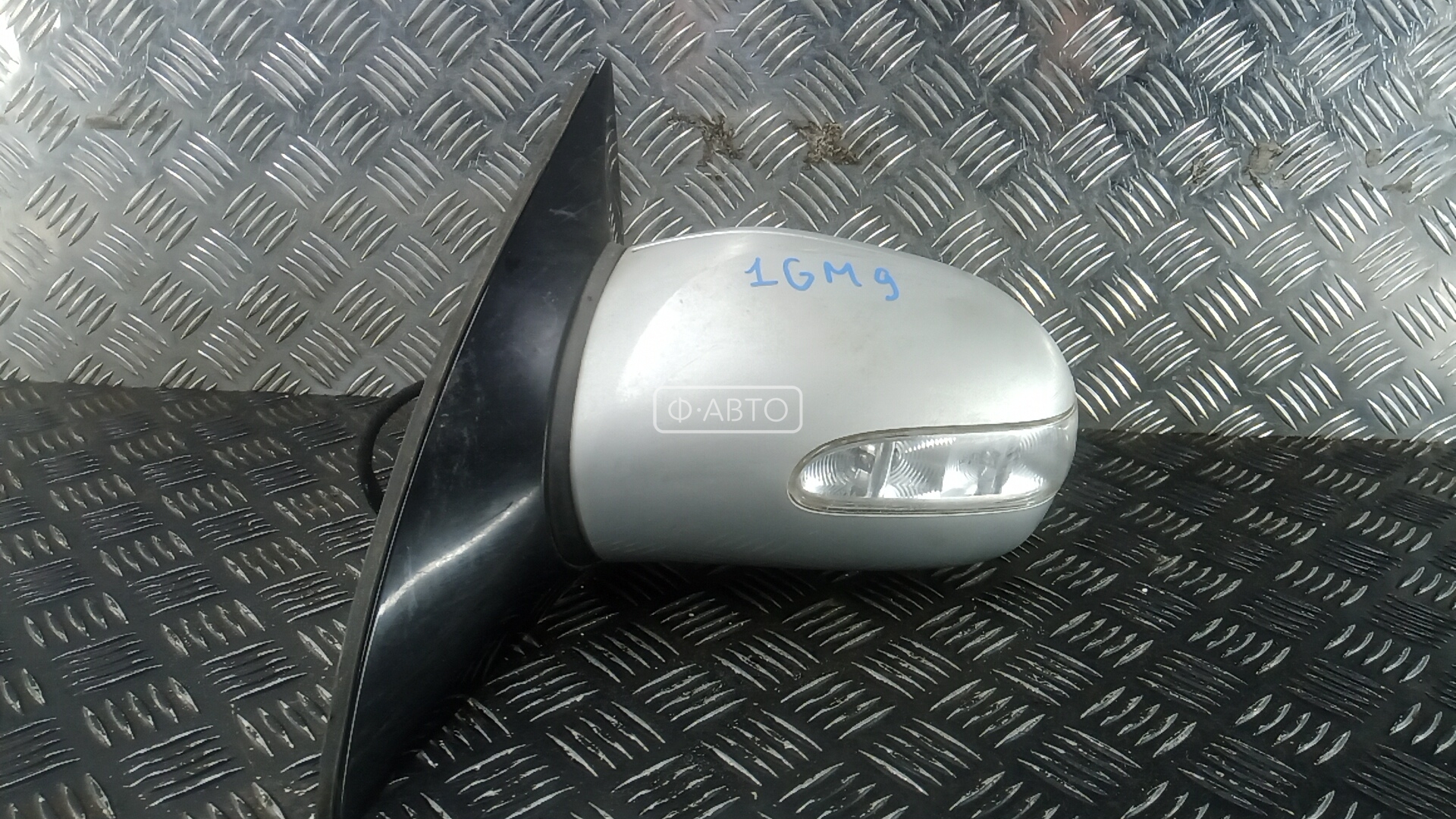 Зеркало наружное левое