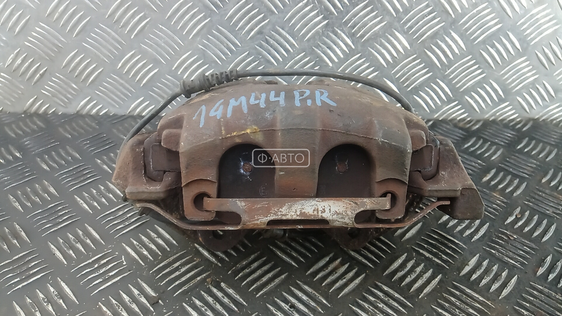 Суппорт тормозной передний правый