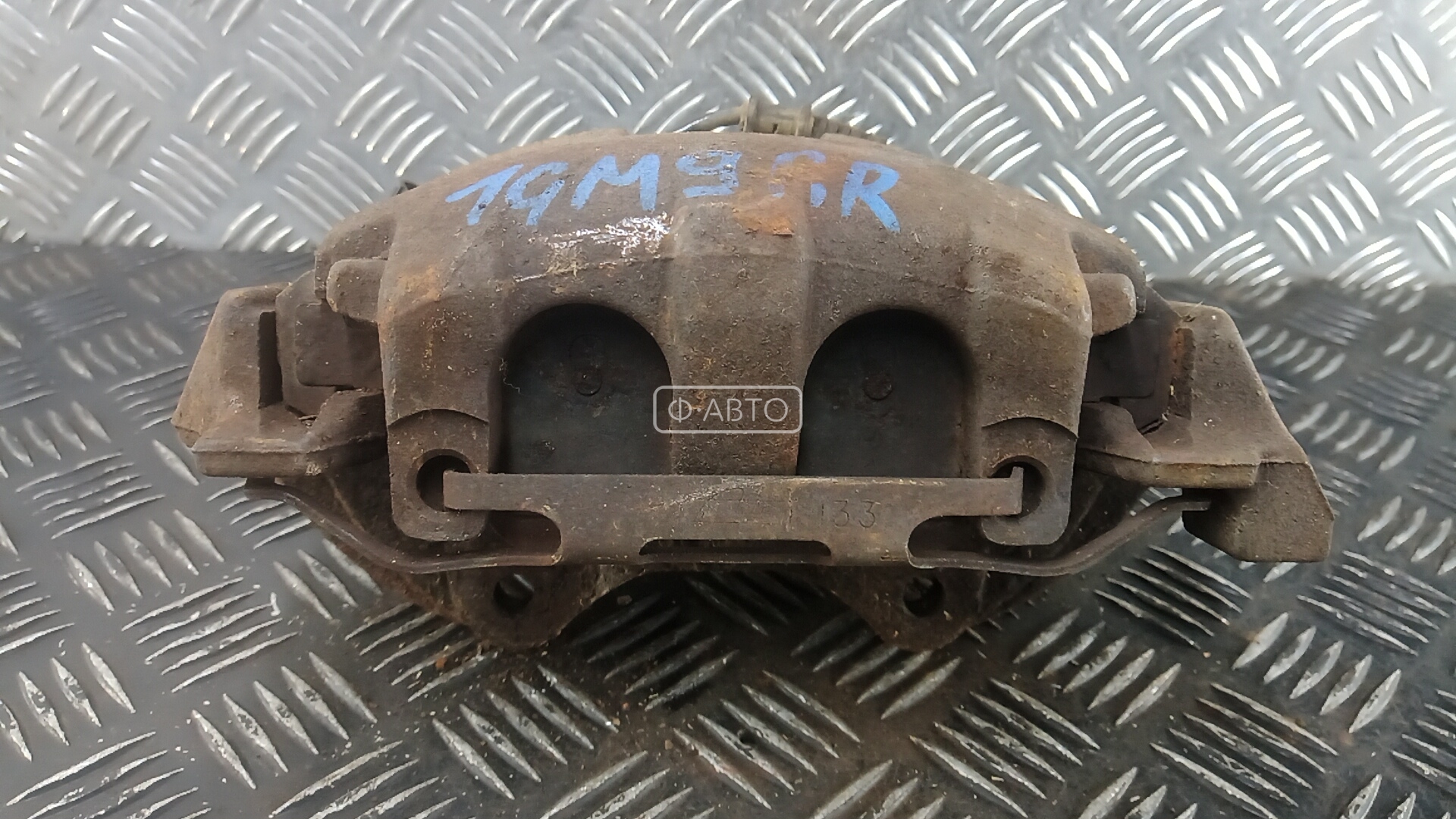 Суппорт тормозной передний правый