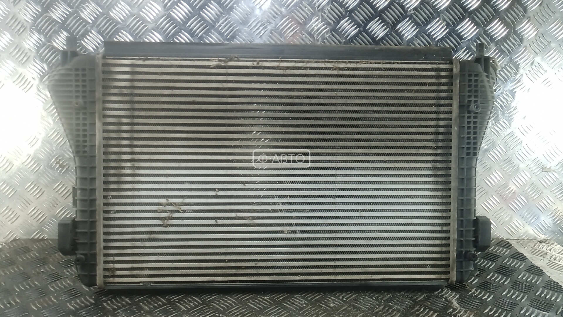 Радиатор интеркулера