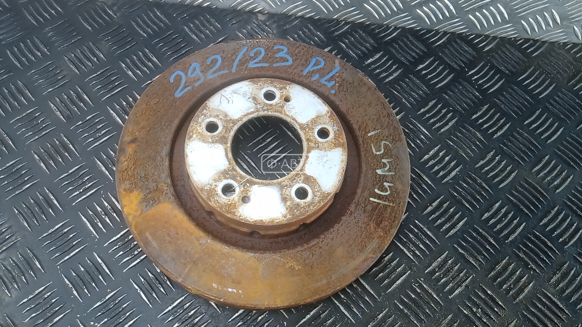 Диск тормозной передний