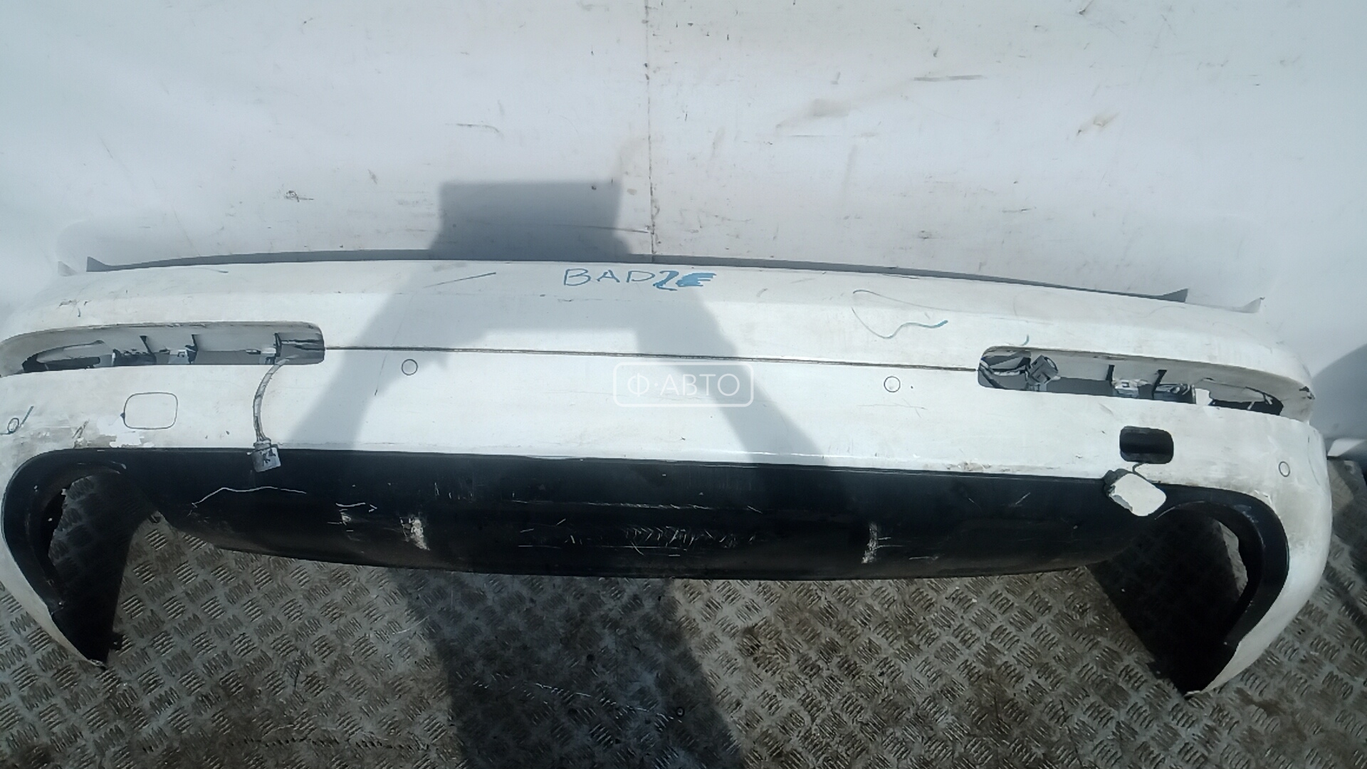 Бампер задний