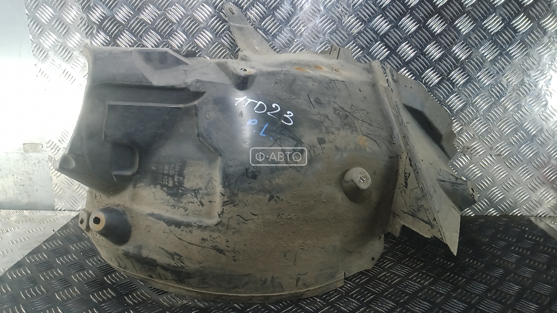 Защита арок (защита крыла, подкрылок) передняя левая