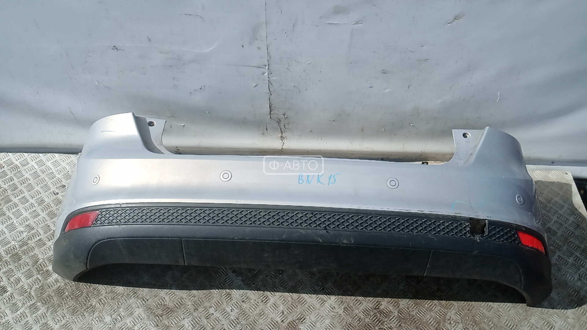 Бампер задний