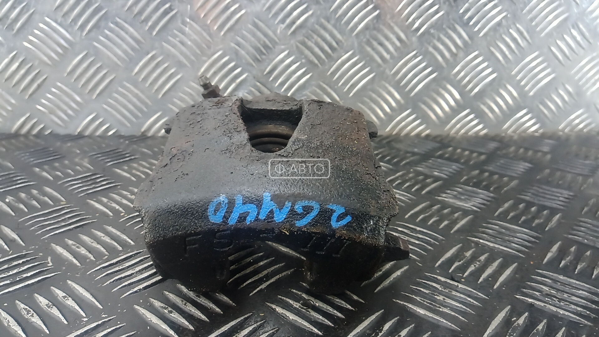 Суппорт тормозной передний правый