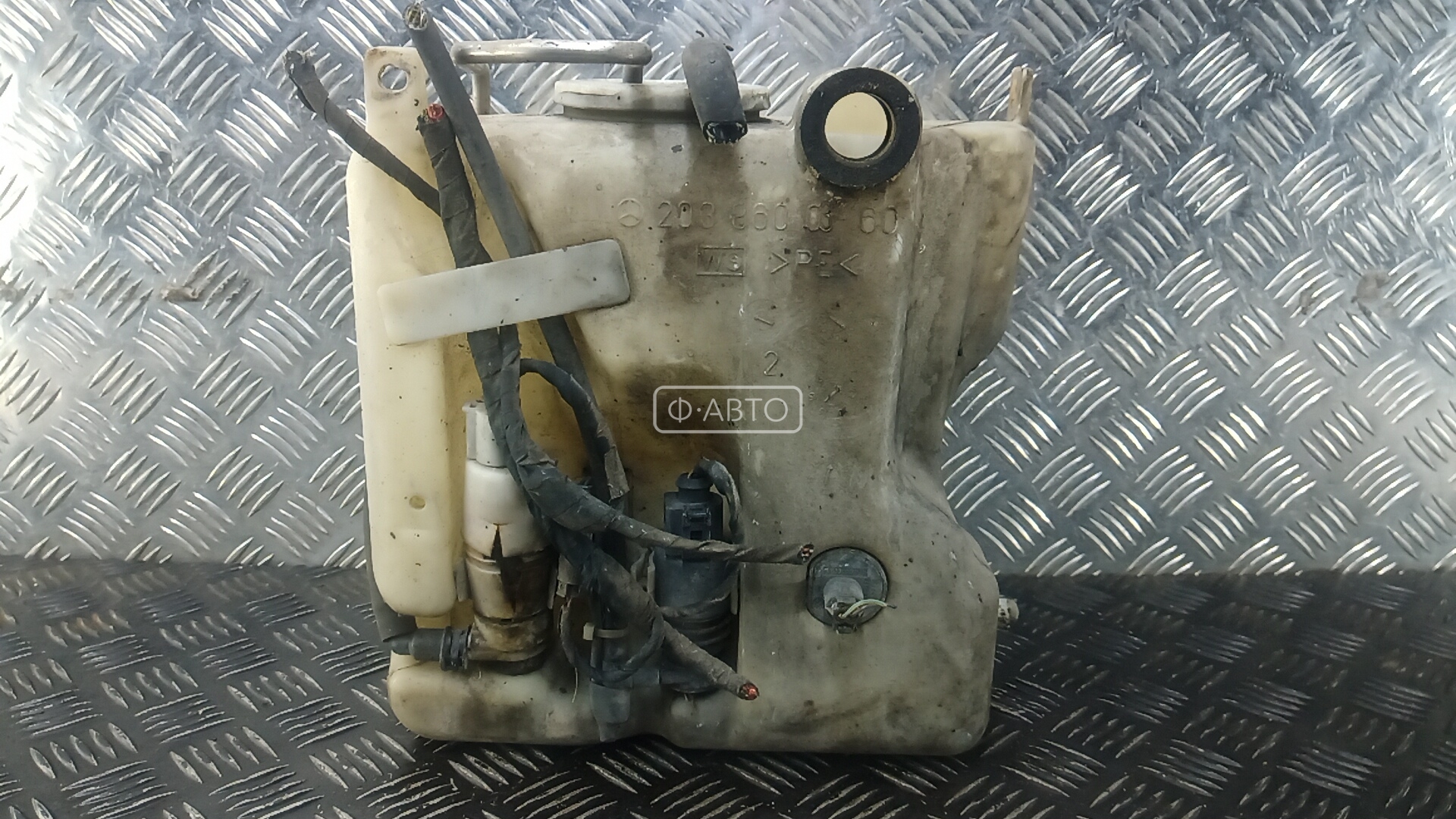 Бачок омывателя