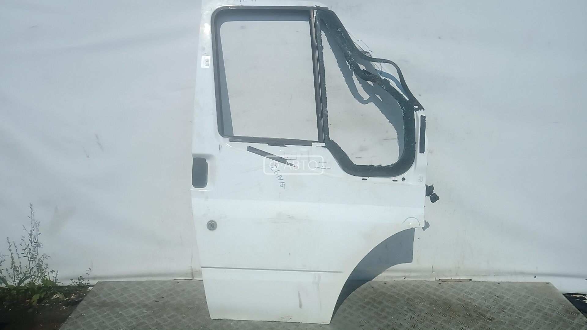 Дверь передняя правая