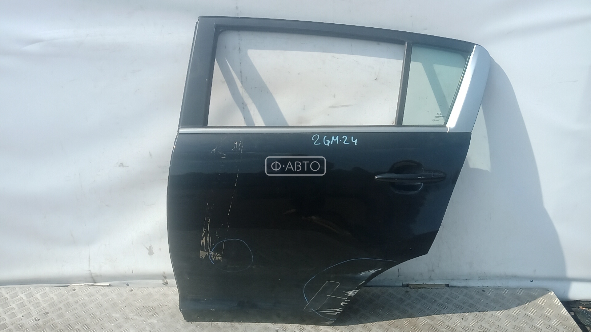 Дверь задняя левая