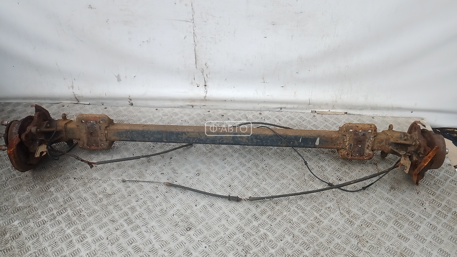 Балка задняя