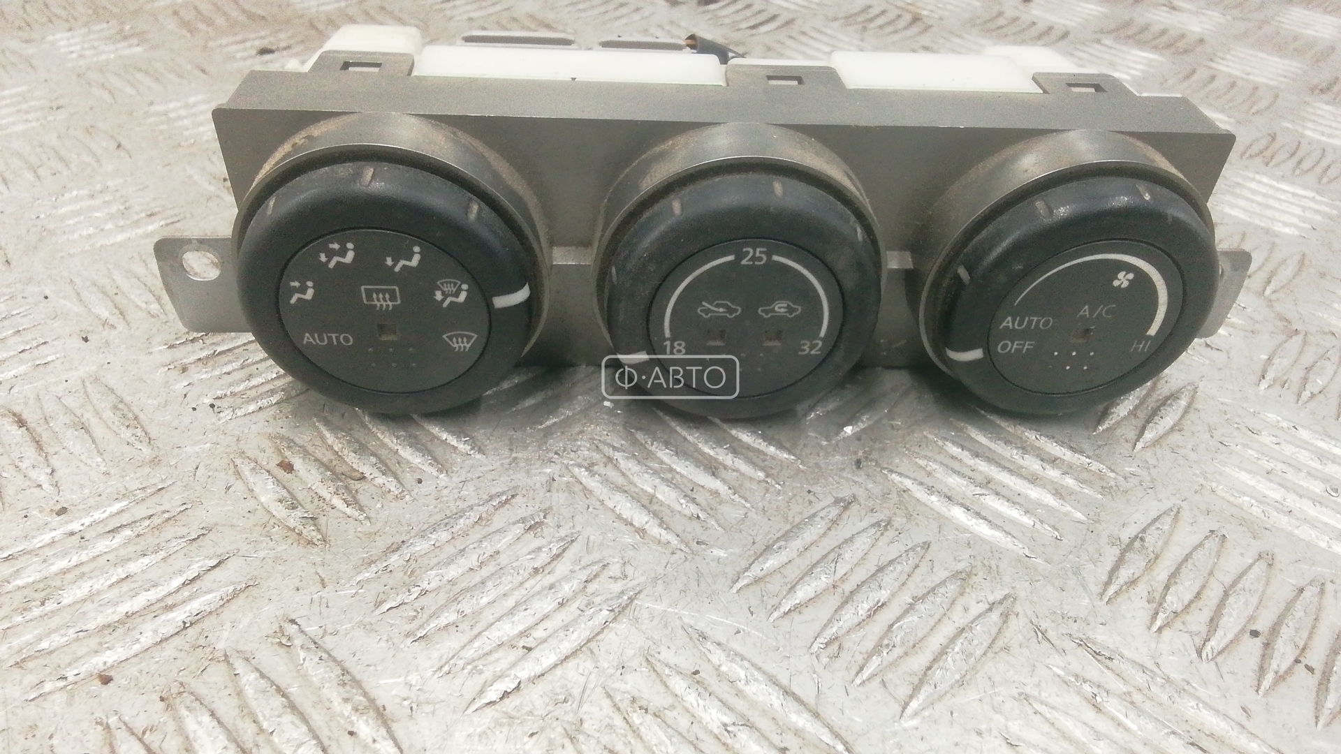 Блок управления печки и климат-контроля