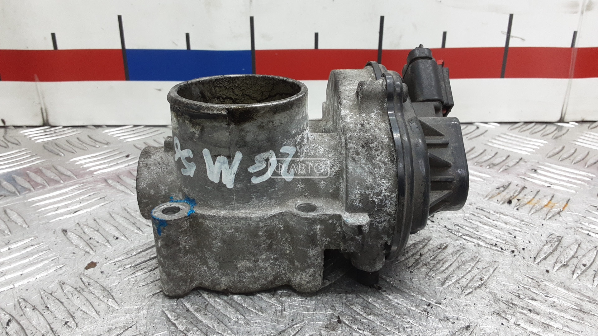 Дроссельная заслонка бензиновая