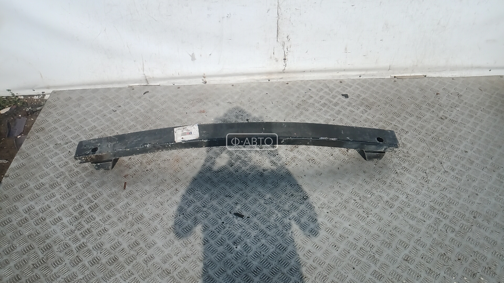 Усилитель бампера передний (кронштейн)