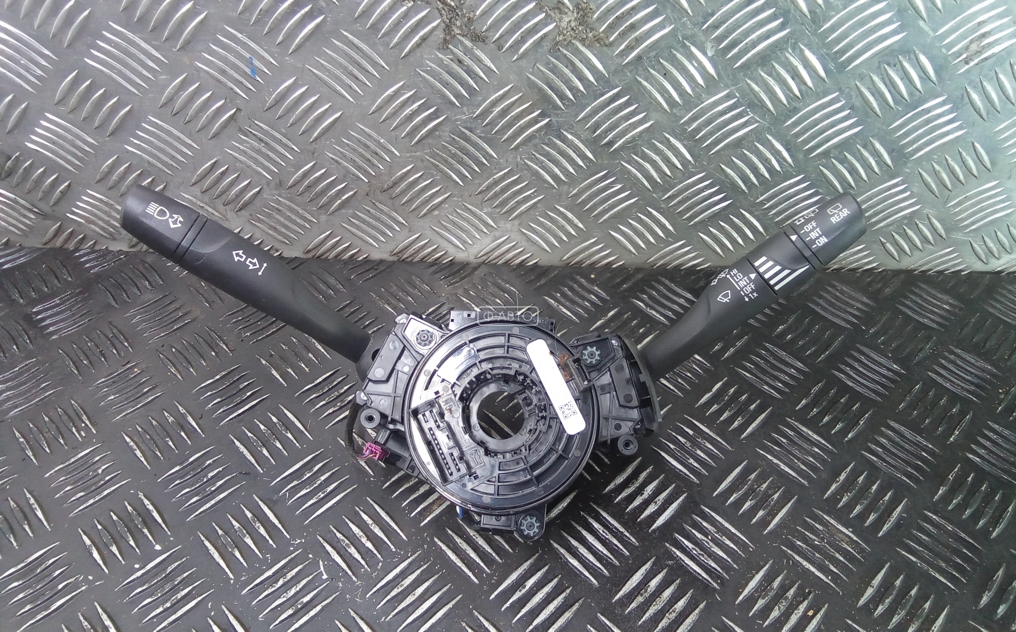 Переключатель поворотов и дворников (стрекоза)