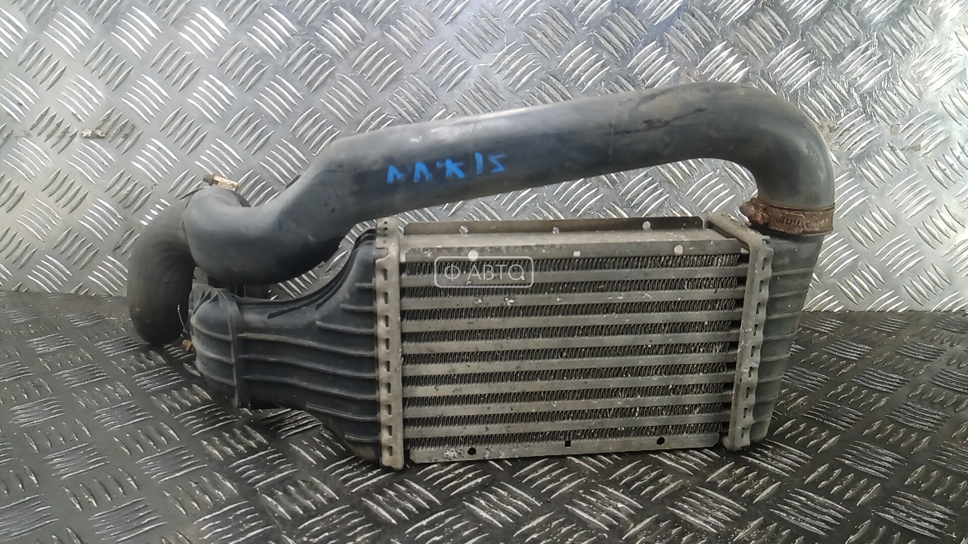 Радиатор интеркулера