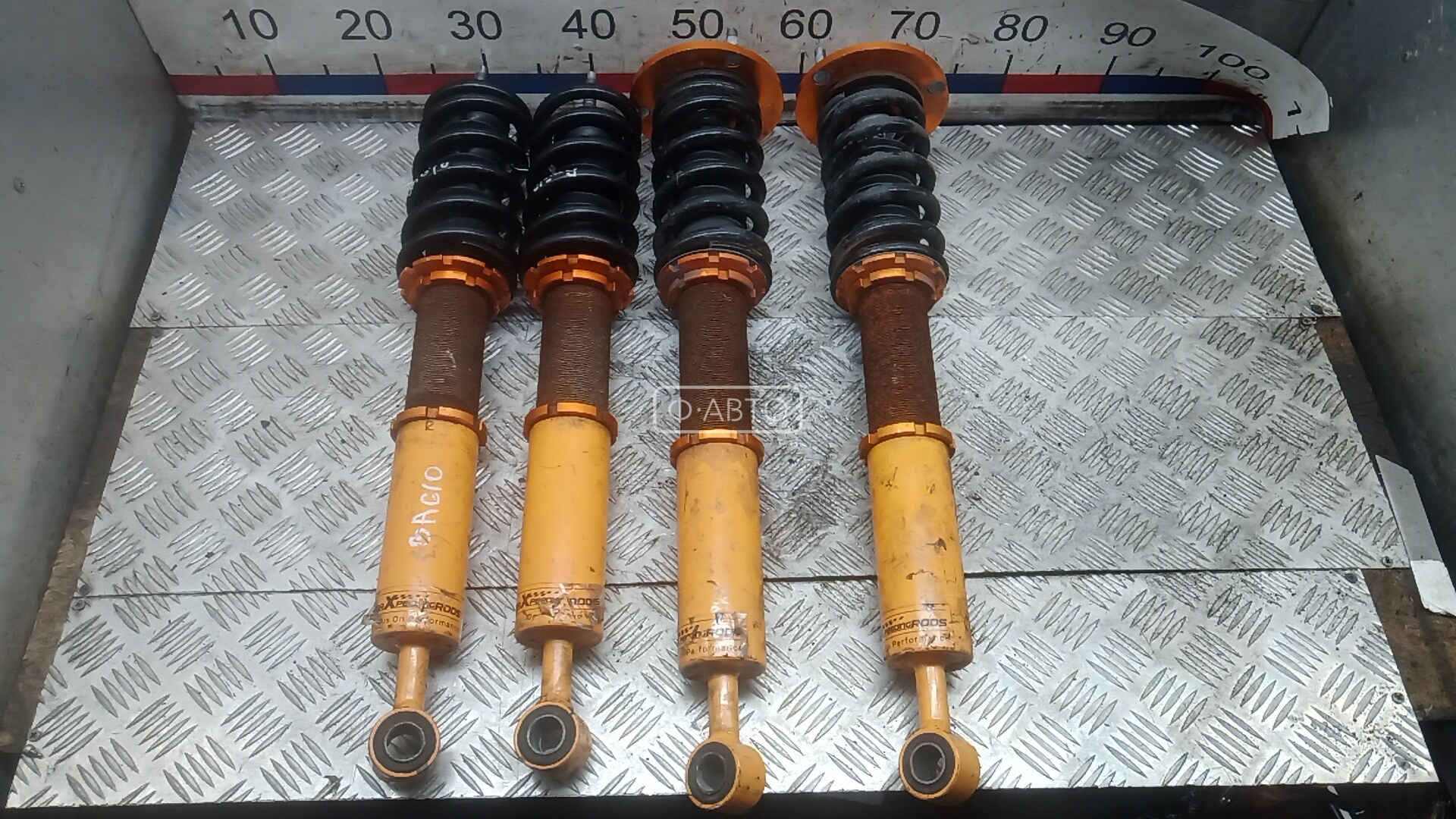 Стойка задняя левая