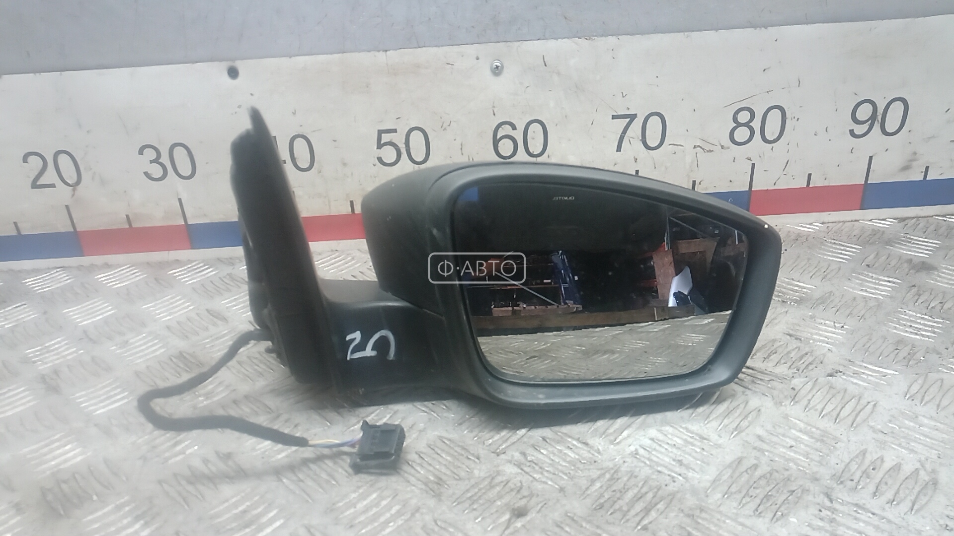 Зеркало наружное правое