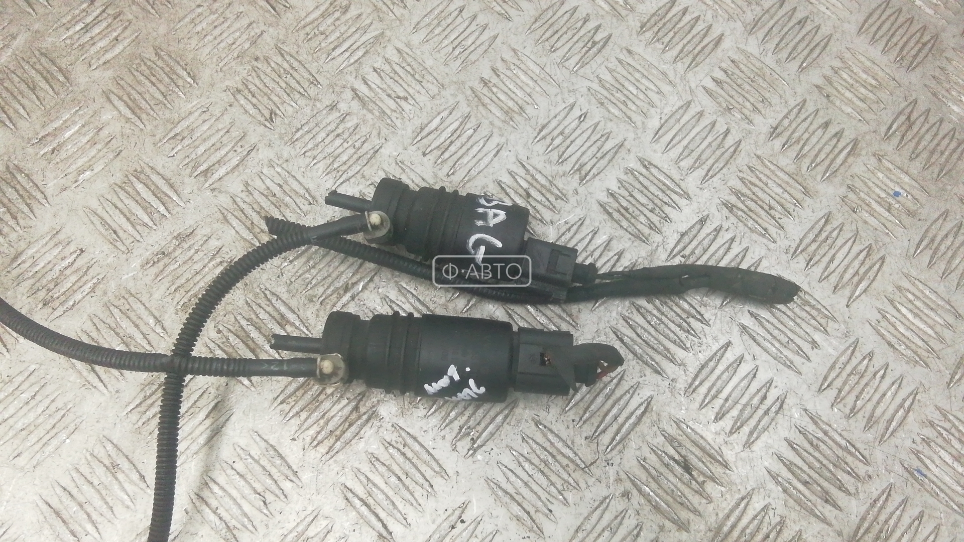 Моторчик омывателя стекла