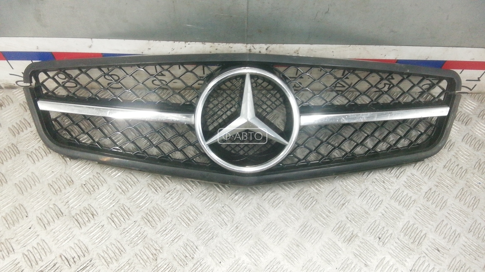 Решетка радиатора