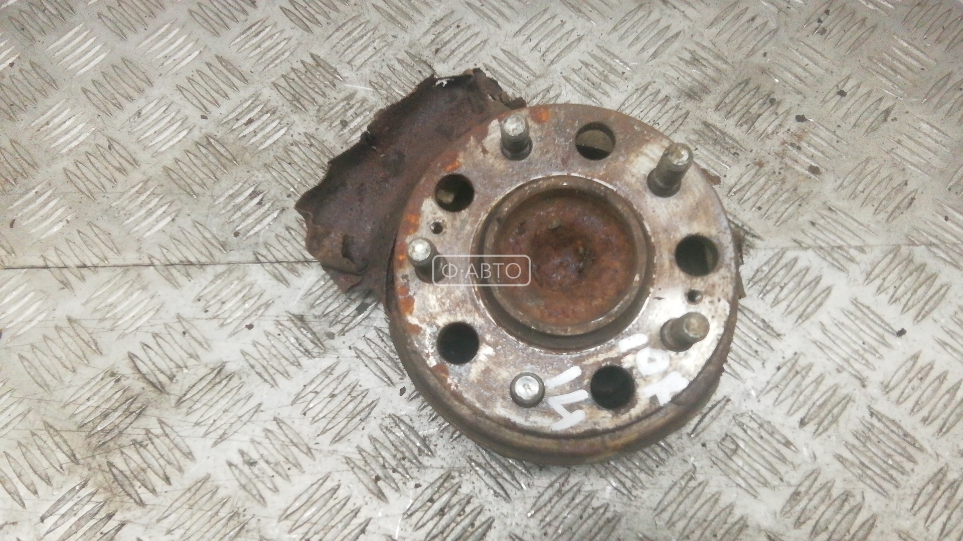 Ступица задняя правая