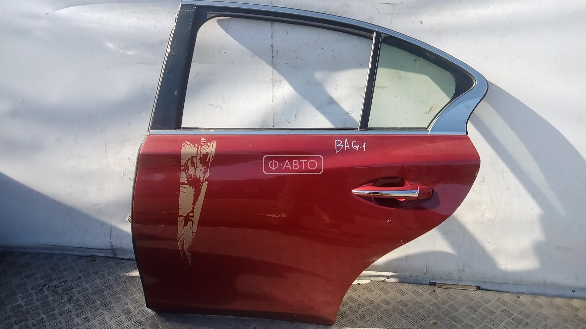 Дверь задняя левая