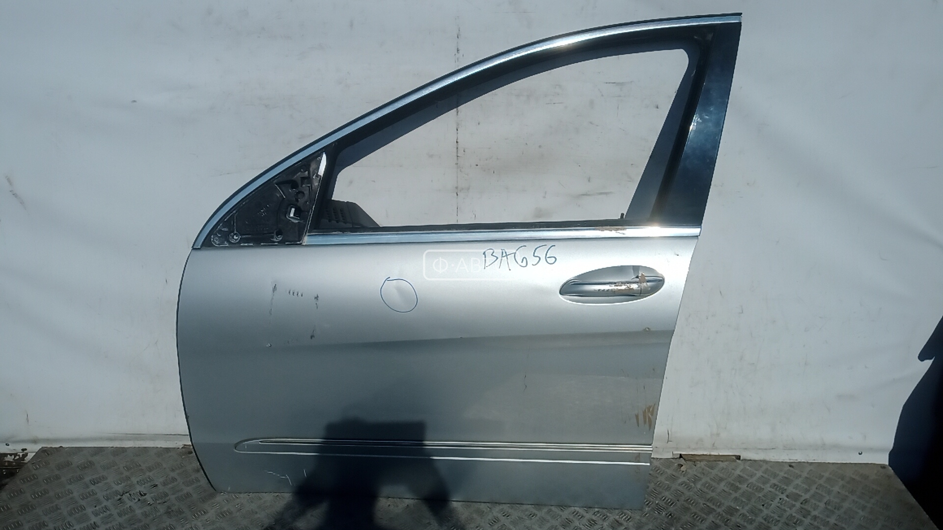 Дверь передняя левая