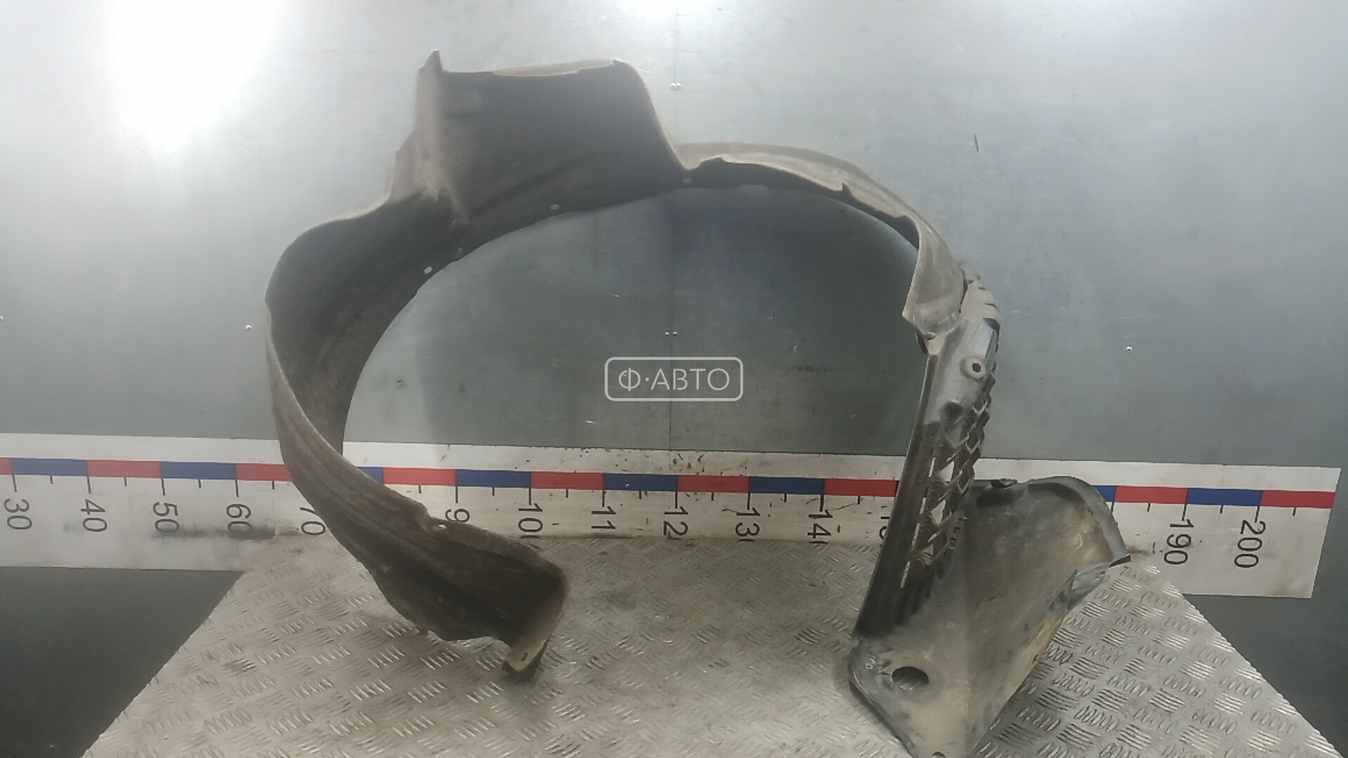 Защита арок (защита крыла, подкрылок) передняя левая