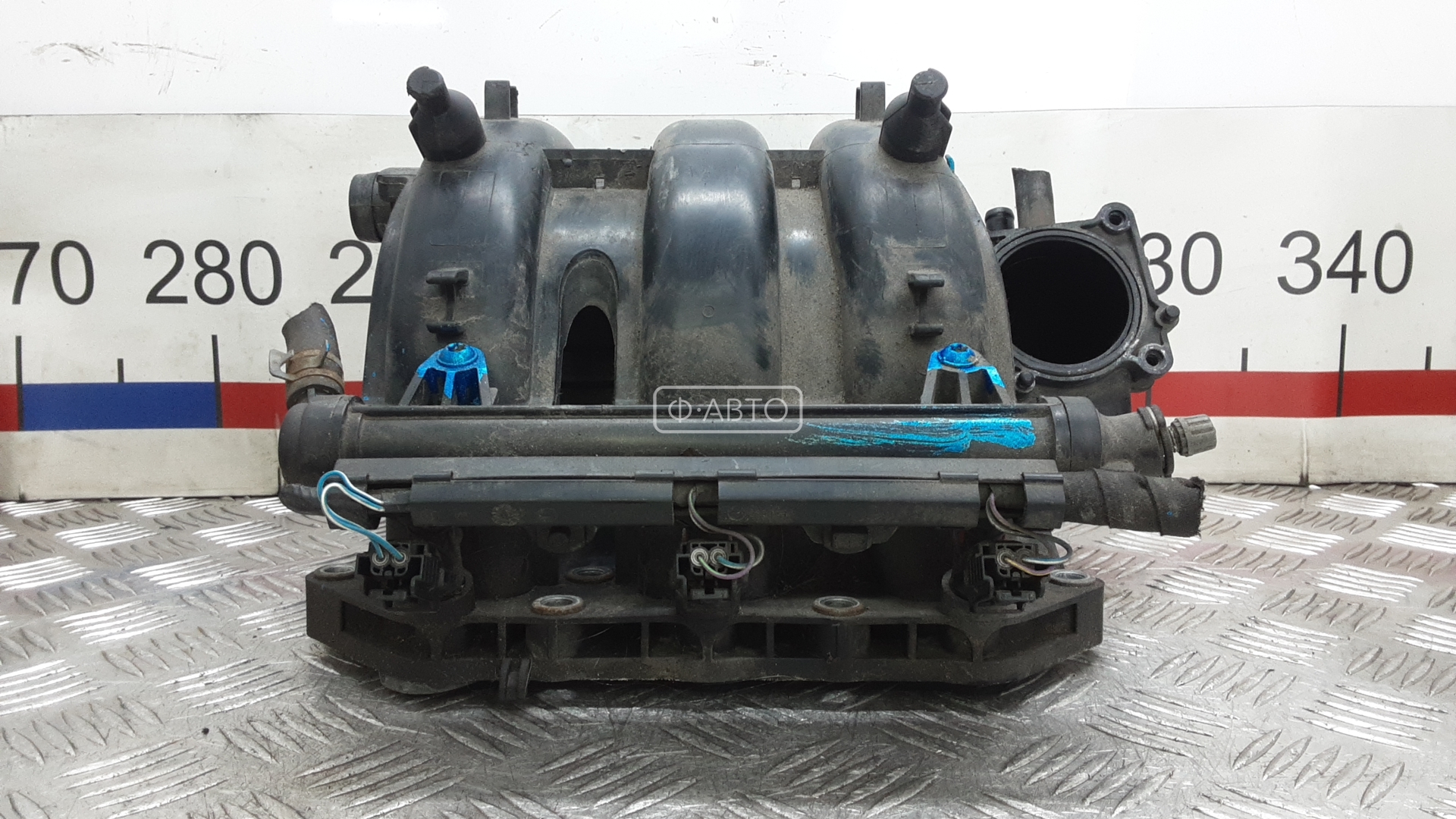 Впускной коллектор бензиновый