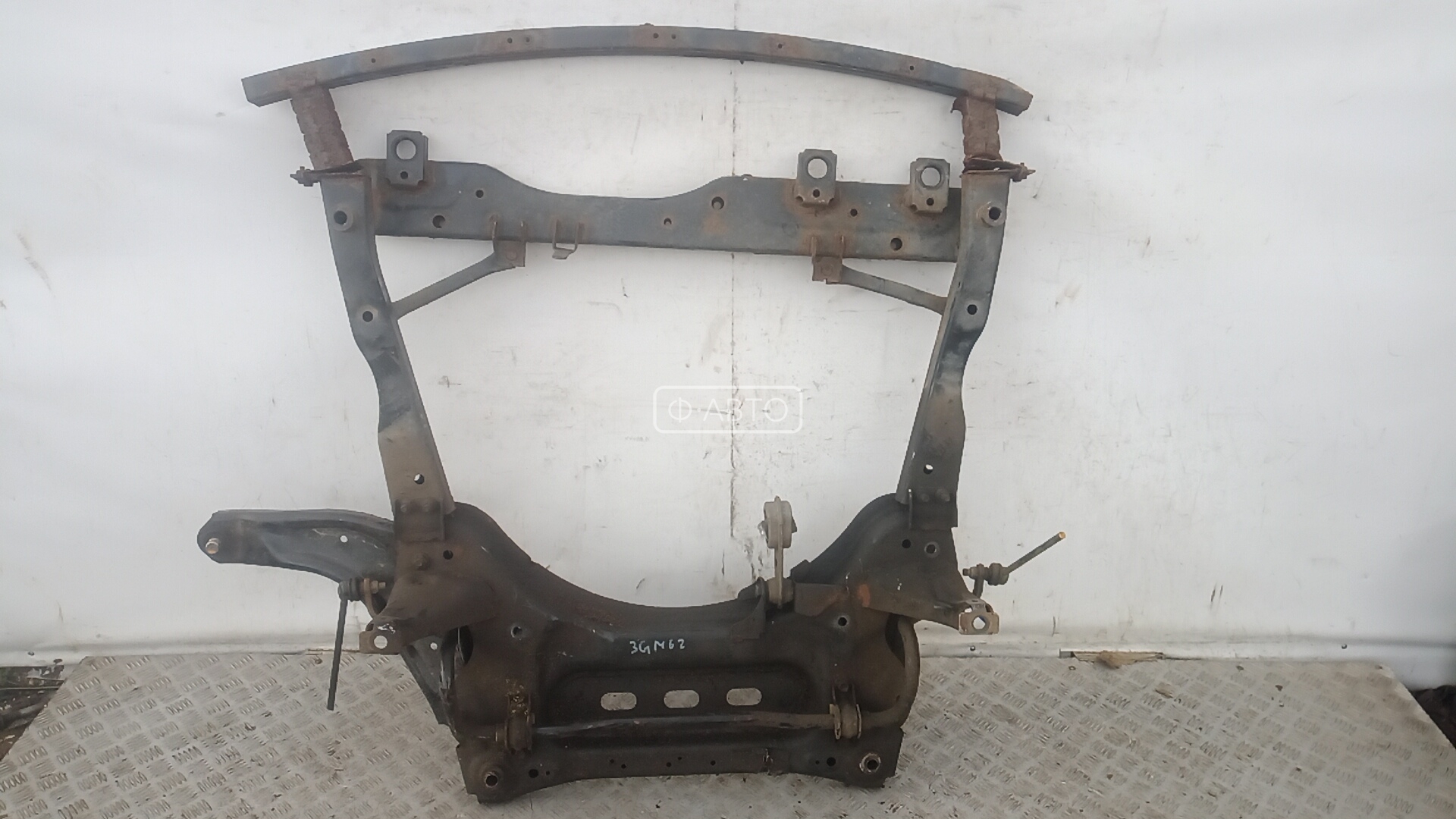 Балка подвески передняя