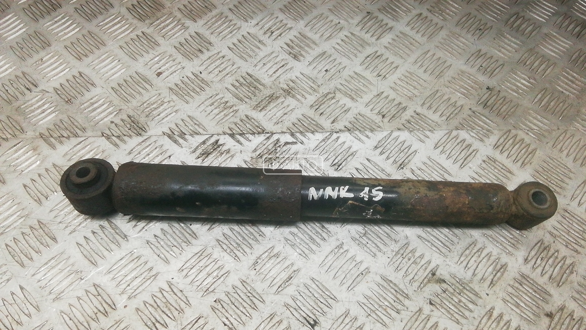 Амортизатор задней балки