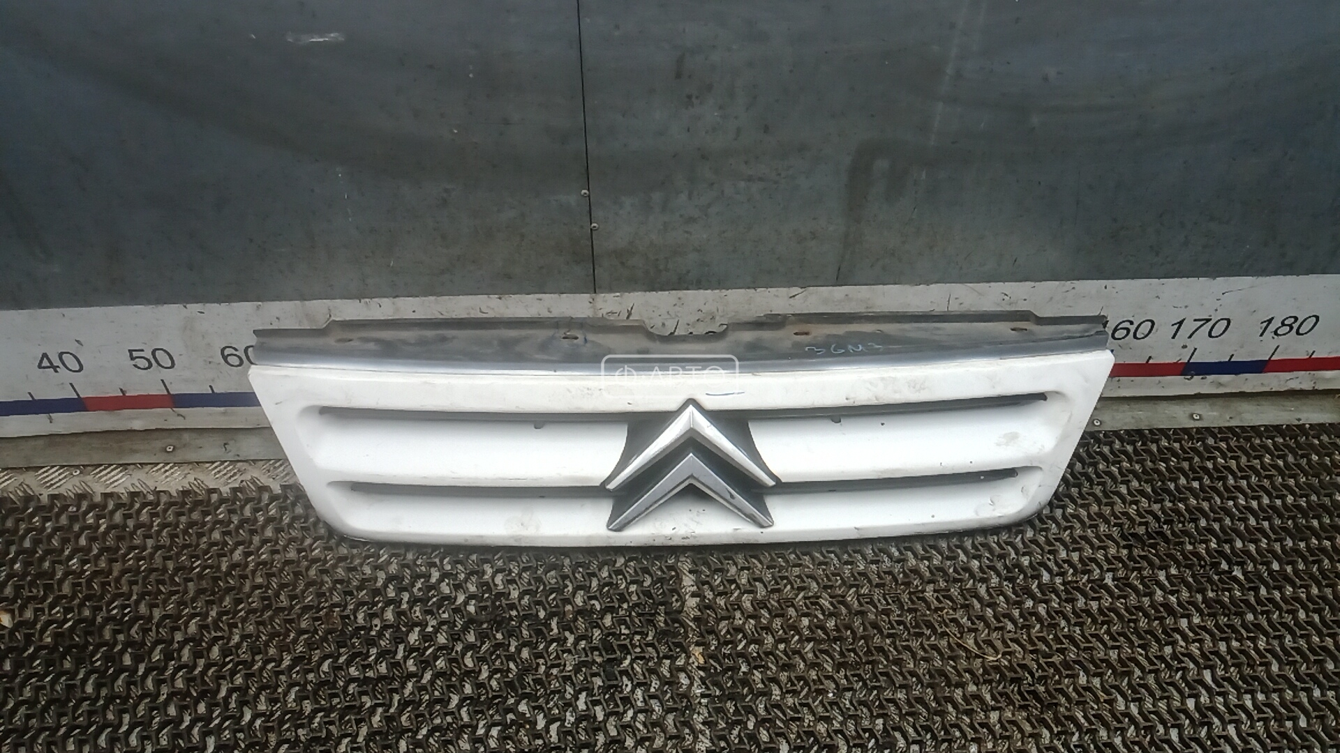 Решетка радиатора