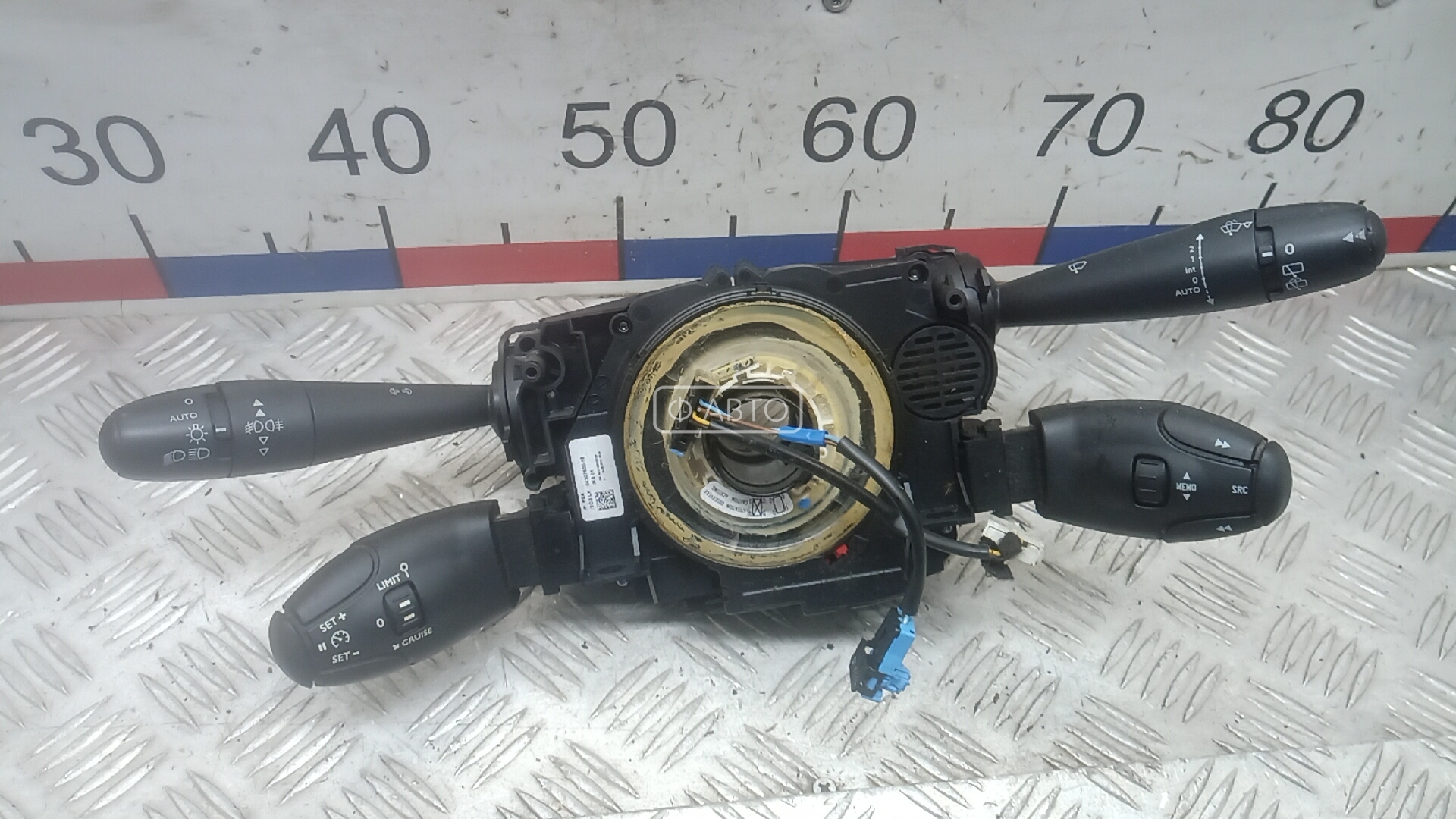 Переключатель поворотов и дворников (стрекоза)