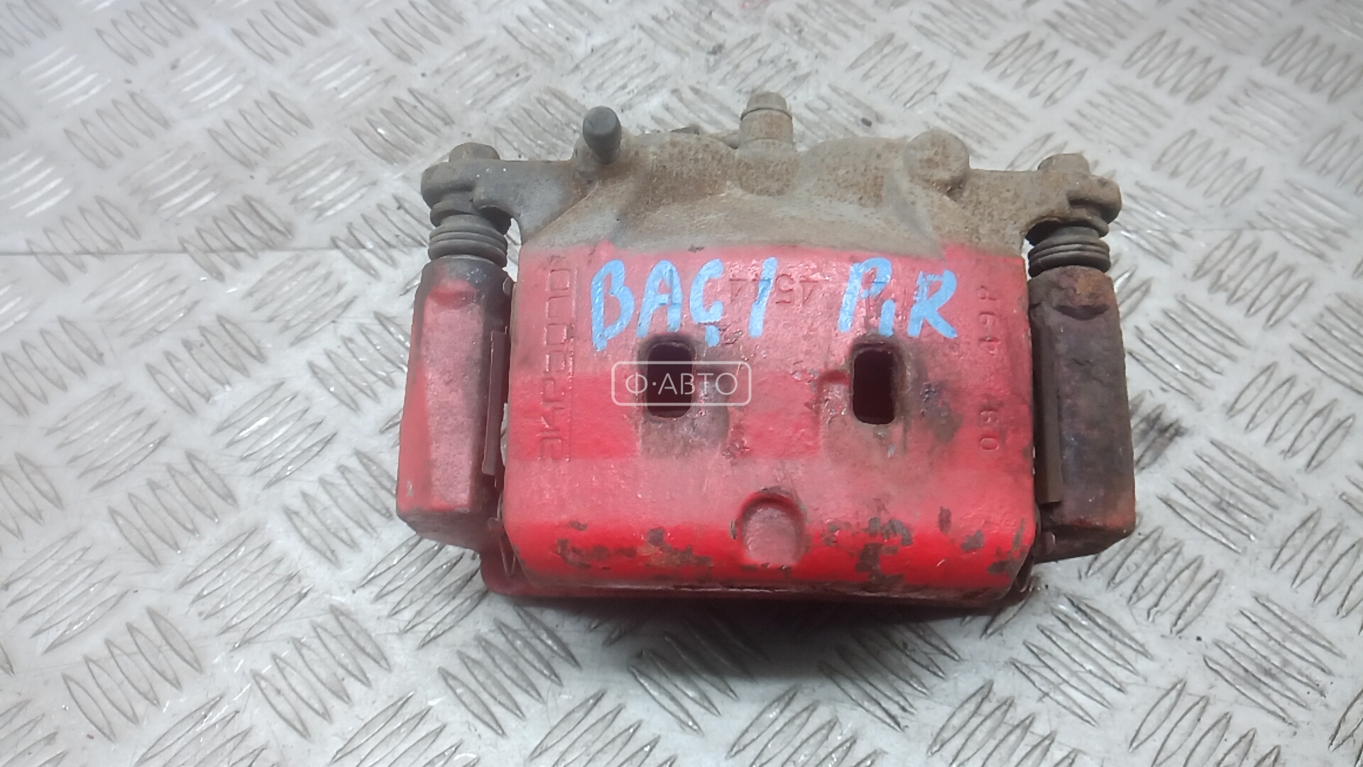 Суппорт тормозной передний правый