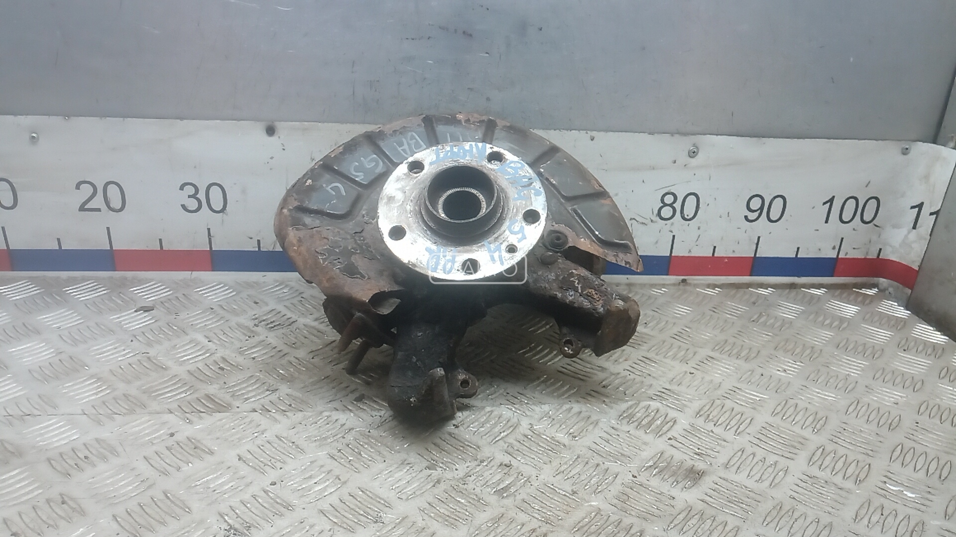 Ступица передняя правая