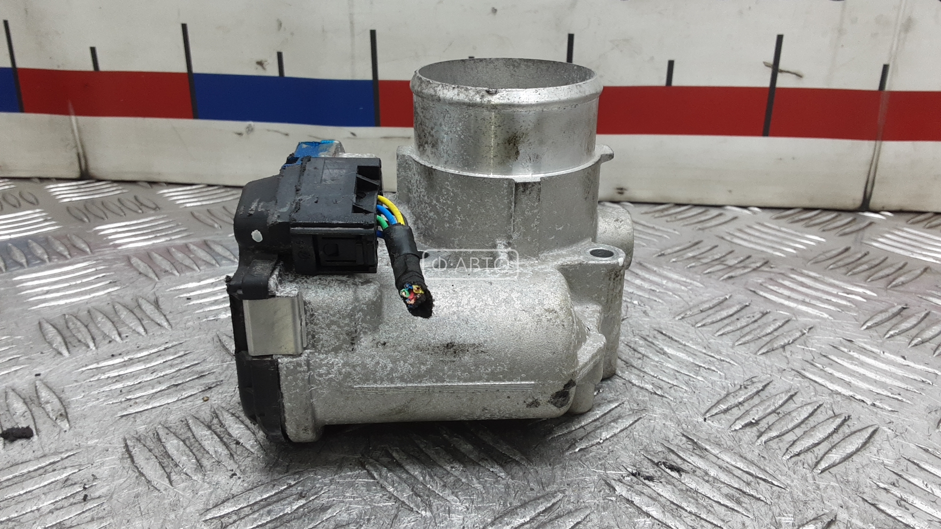 Дроссельная заслонка бензиновая