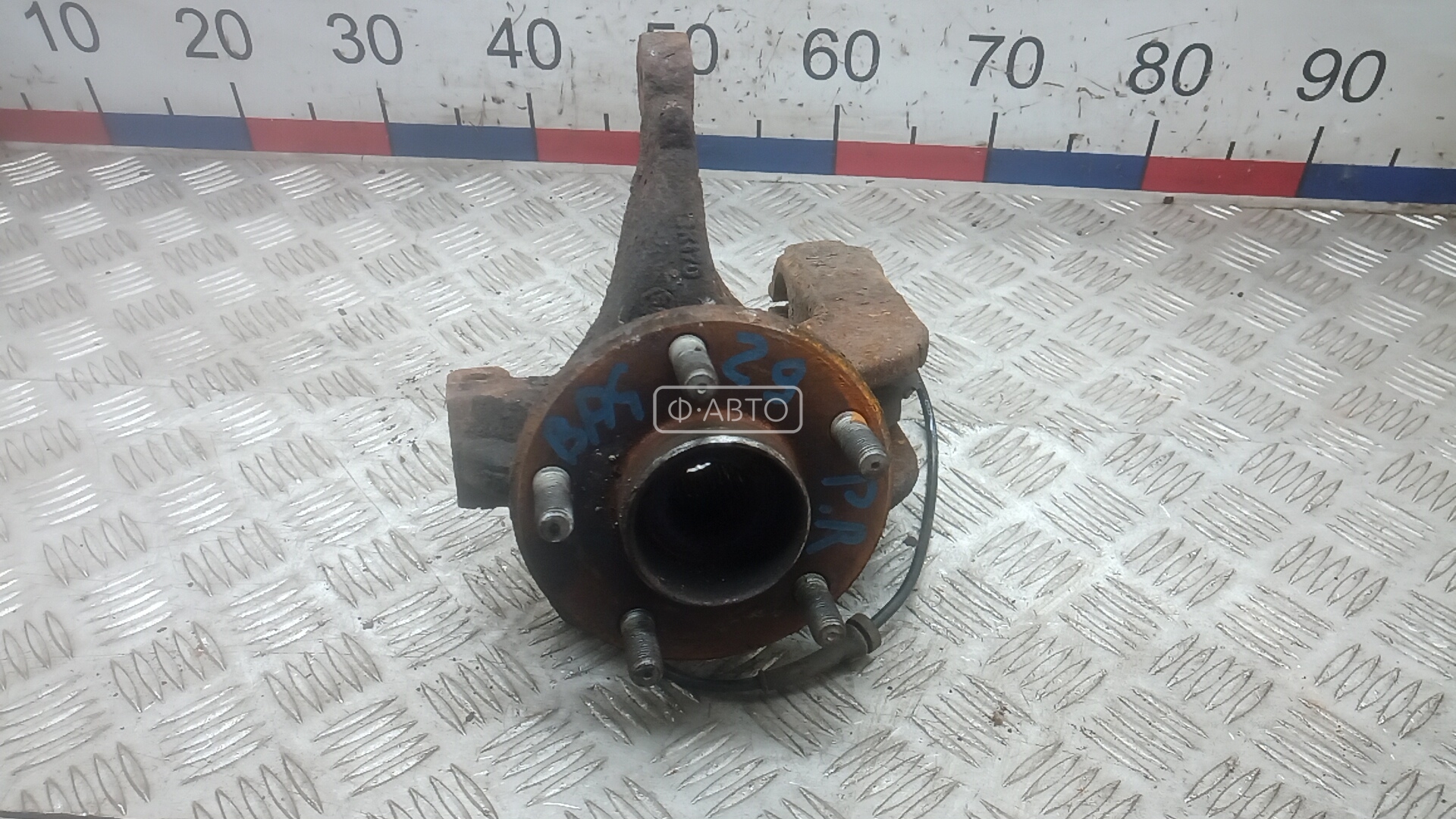 Ступица передняя правая