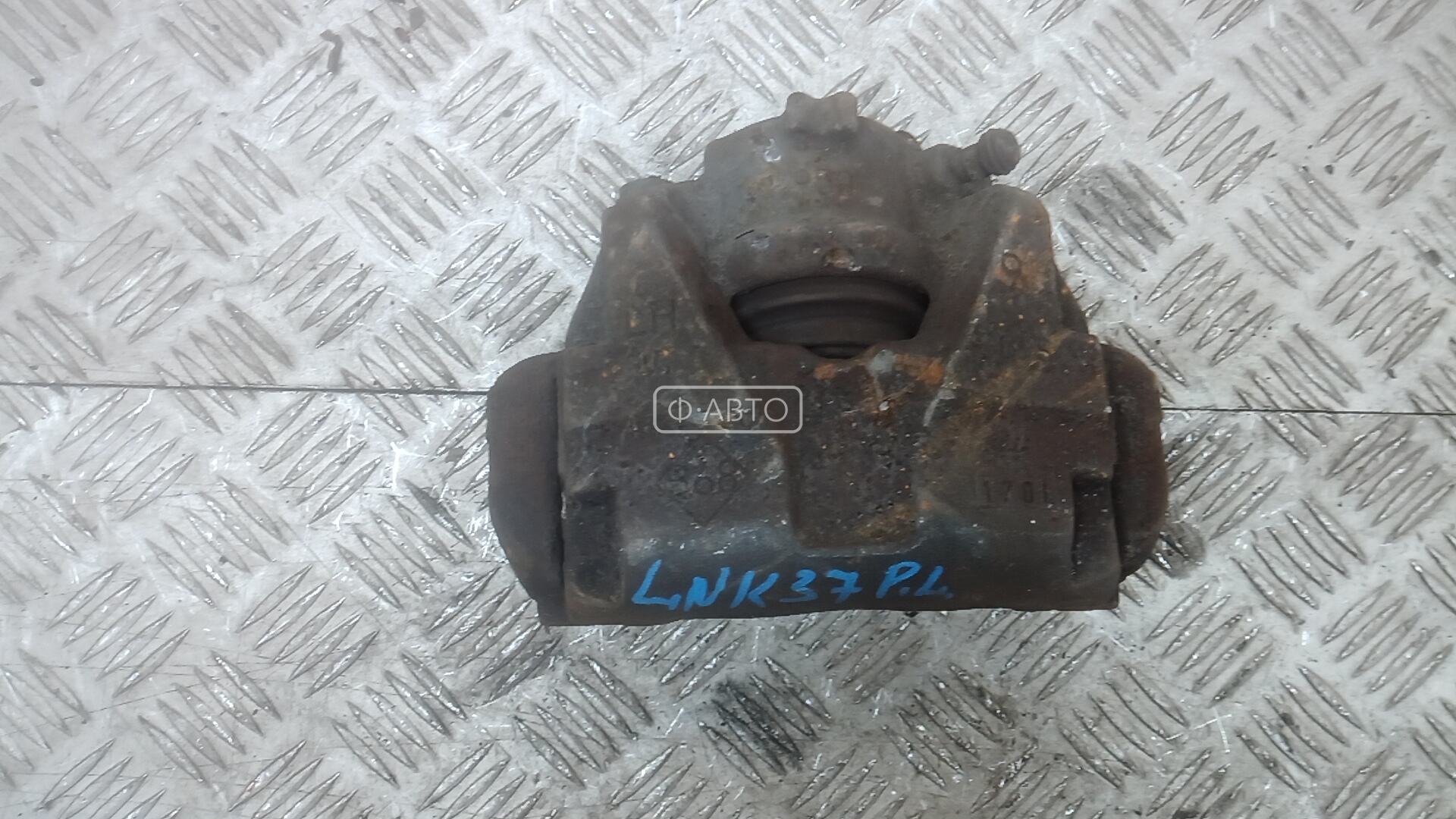 Суппорт тормозной передний левый