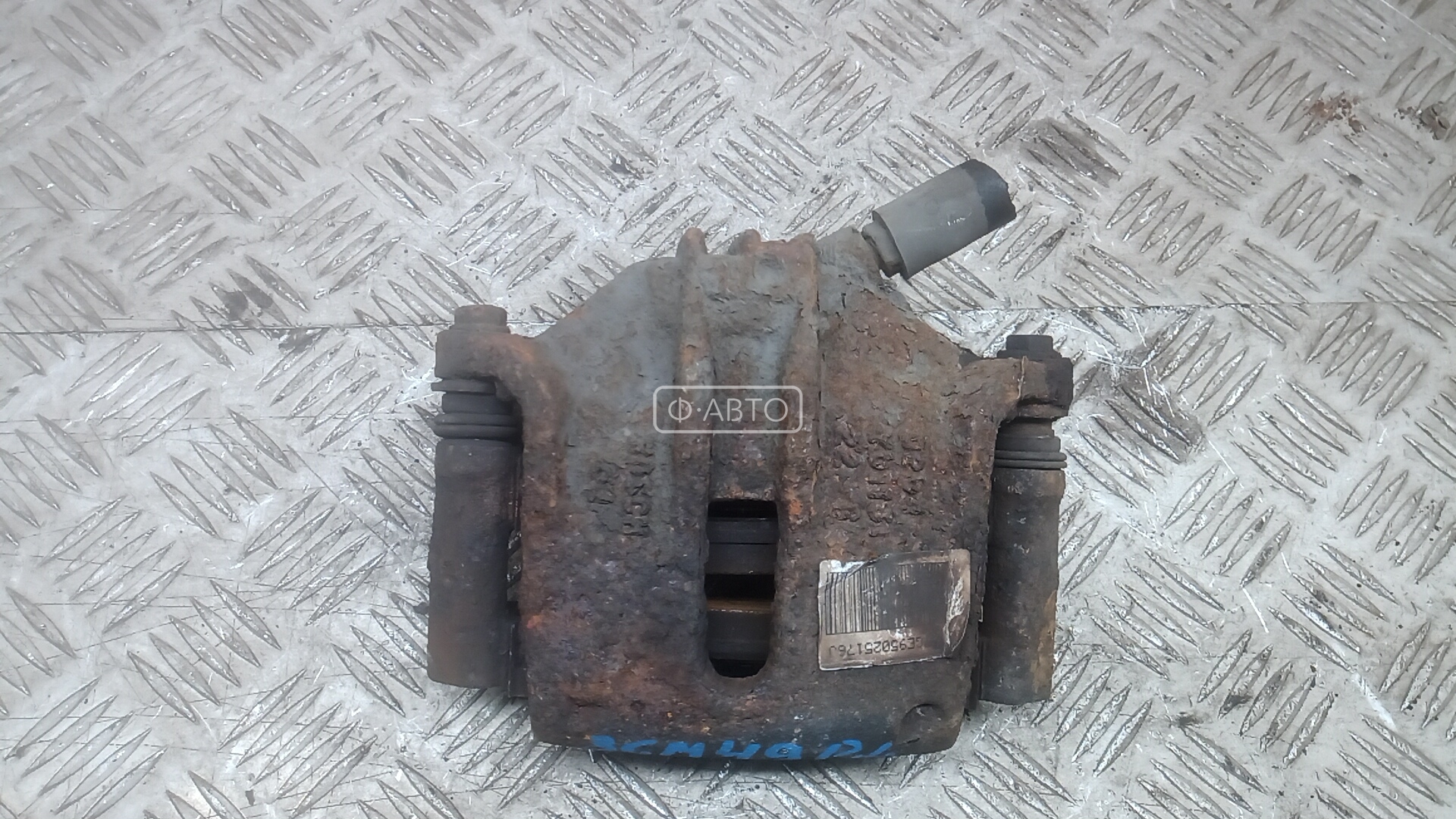 Суппорт тормозной передний левый