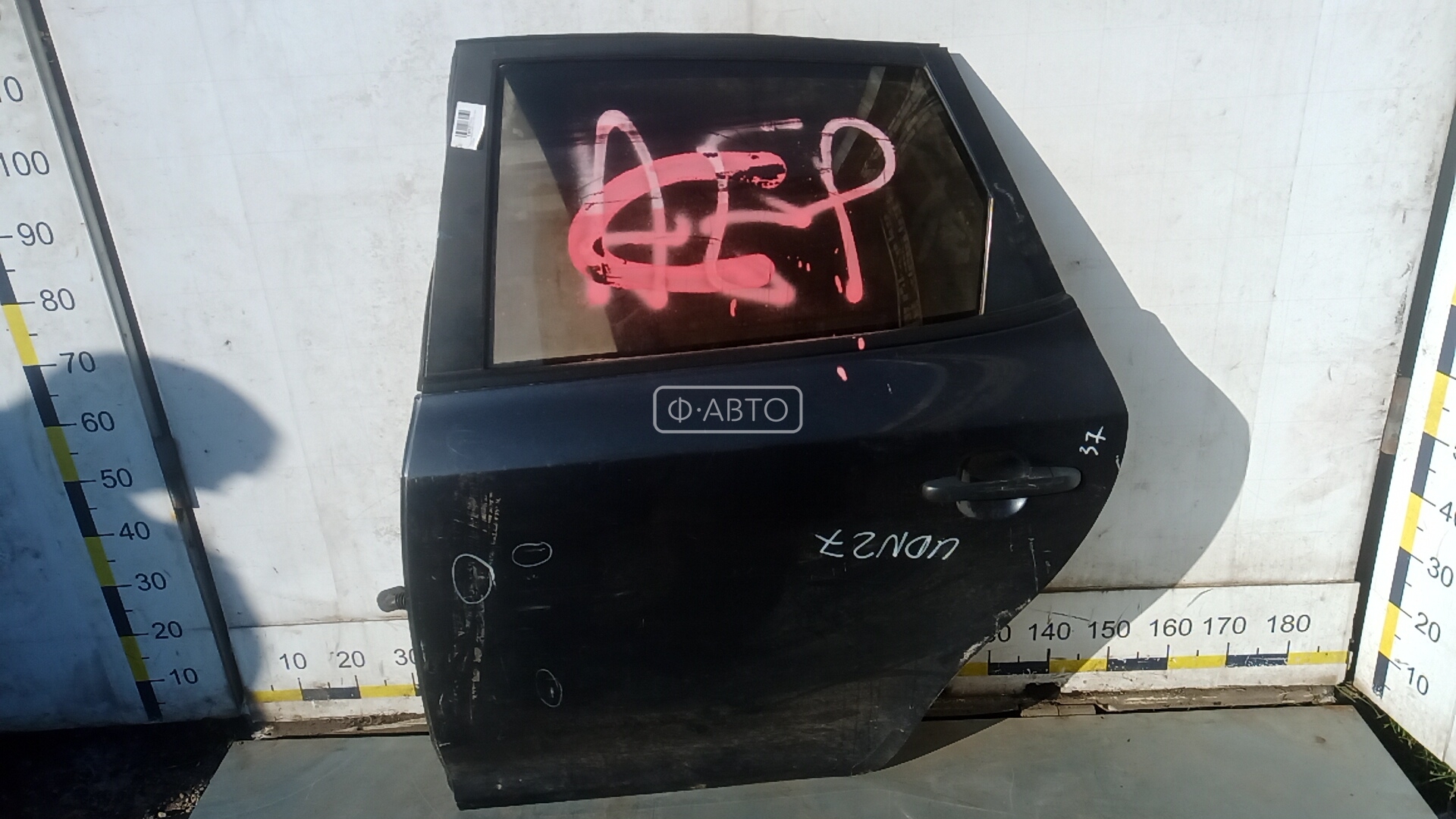 Дверь задняя левая