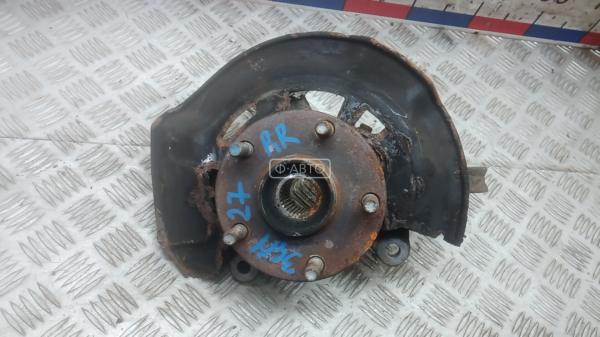 Ступица передняя правая