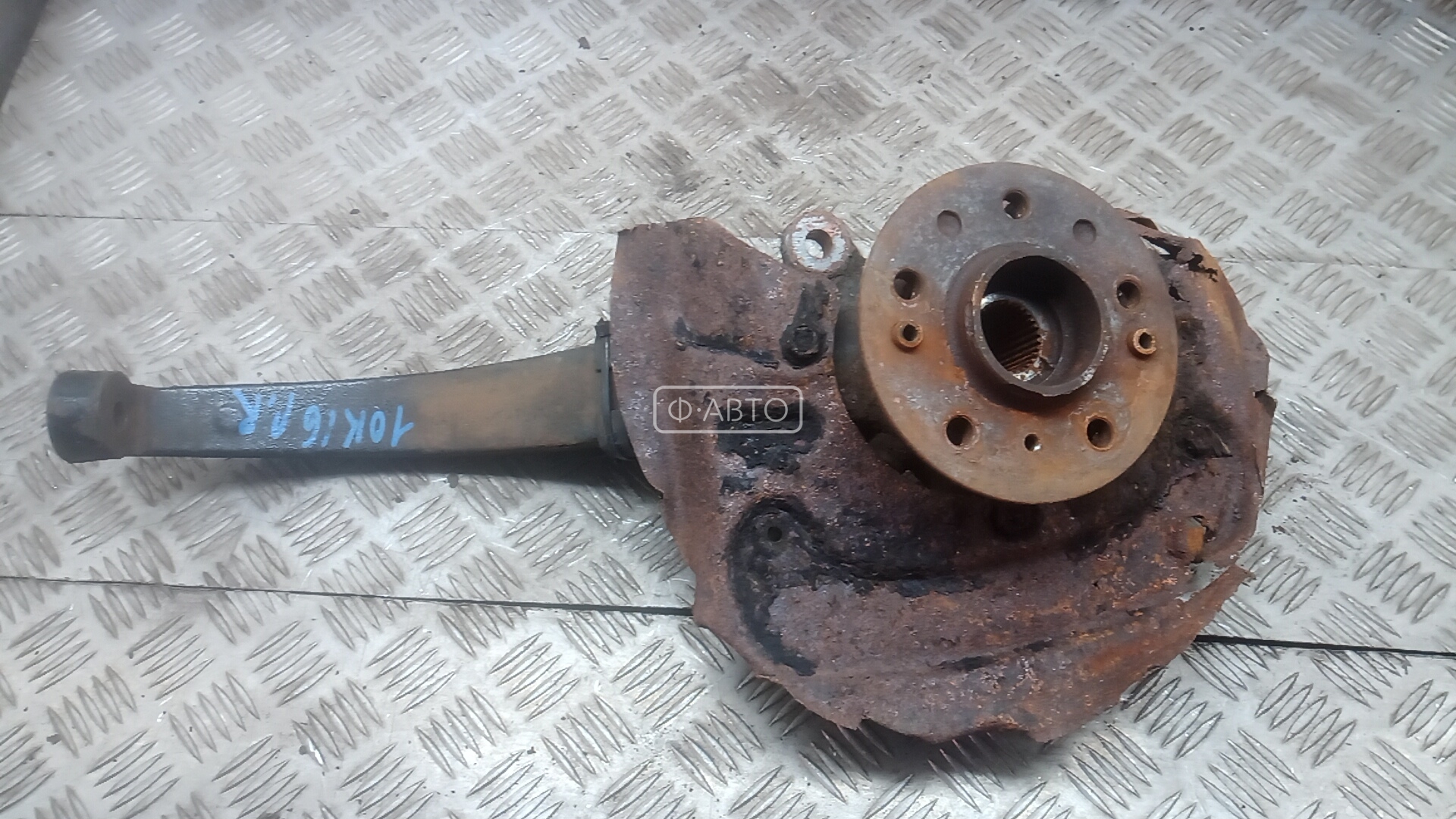 Ступица передняя правая